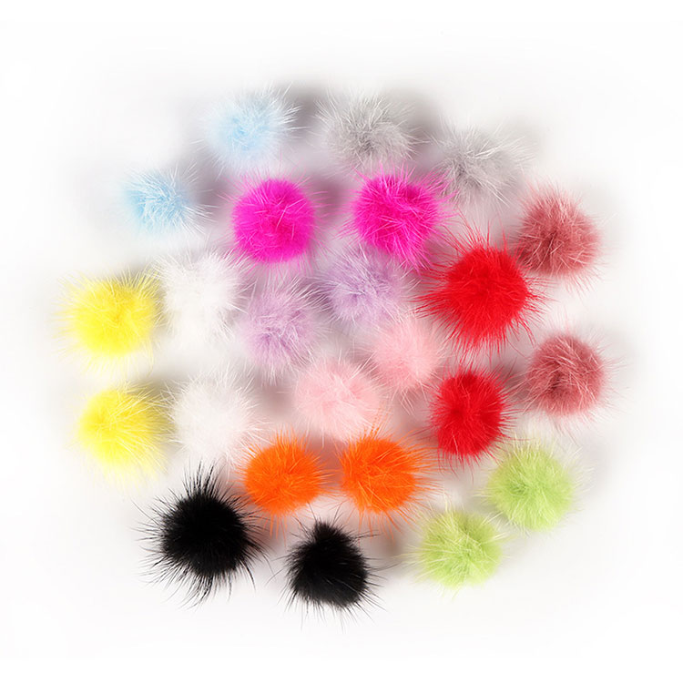 24 дана Nail Pom Fluffy Ball